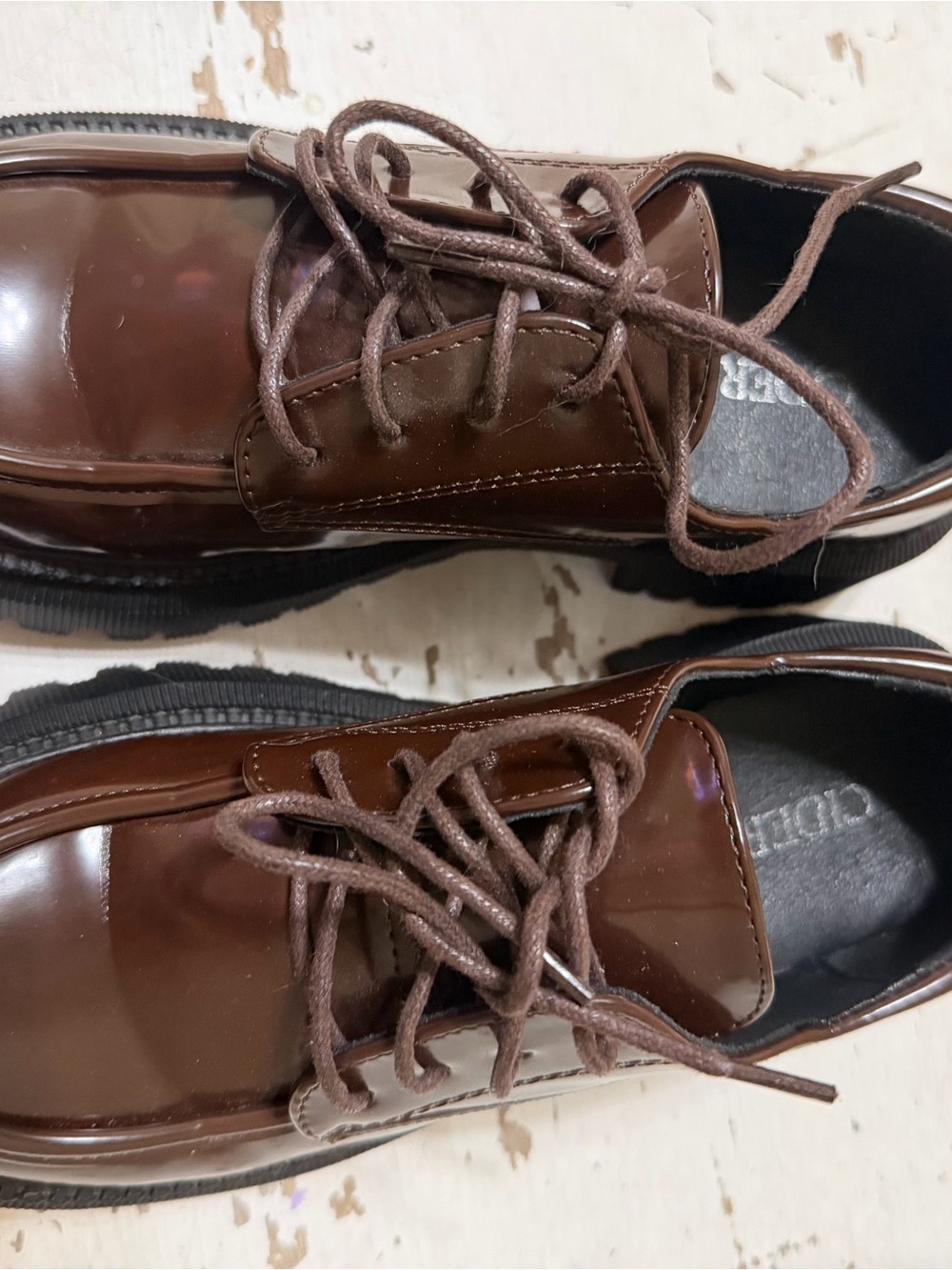 Cider Women’s Brown Patent Lace-Up platform oxfords 37. Like new comfy edgy euc